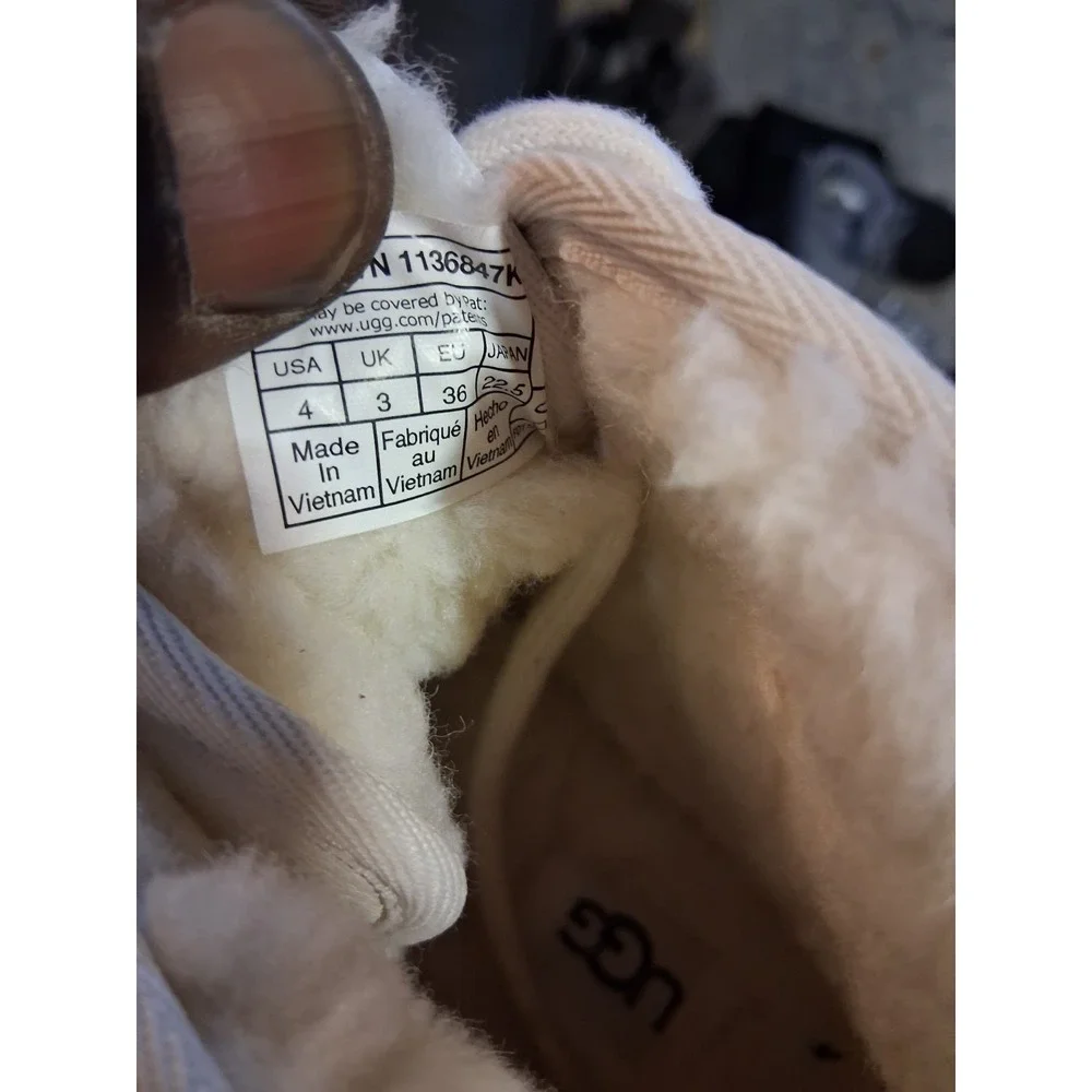 UGG Australia Neumel II Leather Chukka‎ Kids 'White